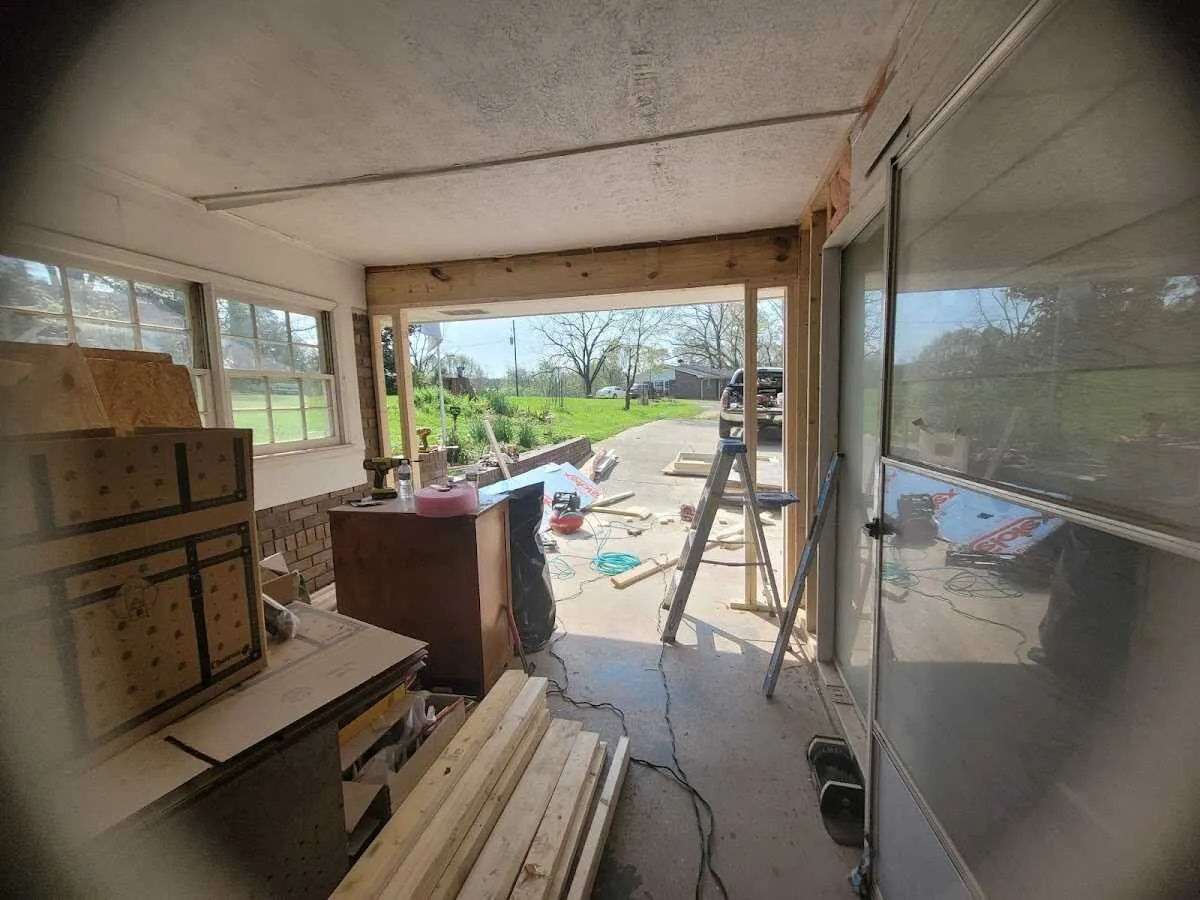 Air movers and dehumidifier for Water Mitigation Services in Lavon